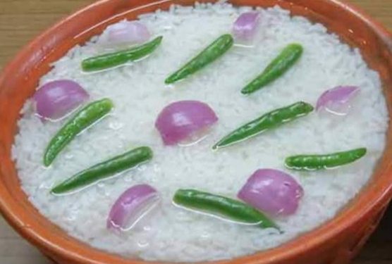 গরমে পান্তা ভাতের উপকারিতা